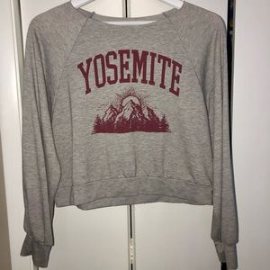 Yosemite Cropped Long Sleeve Top